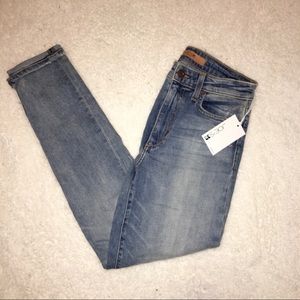 NWT Joe’s Jeans Charlie High rise Skinny Ankle